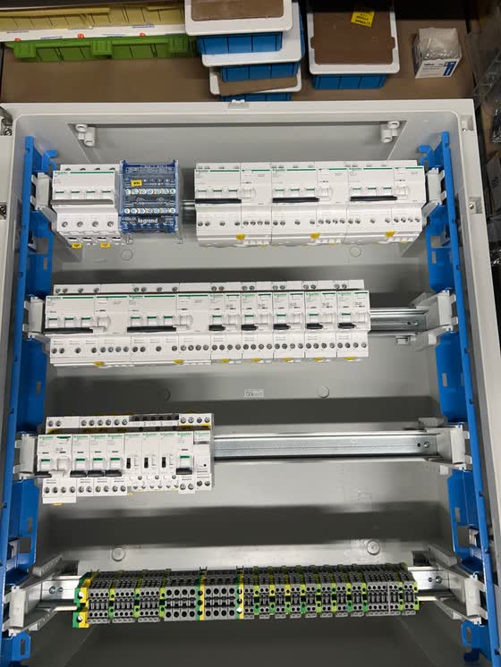 Quadro elettrico Schneider Electric cablato